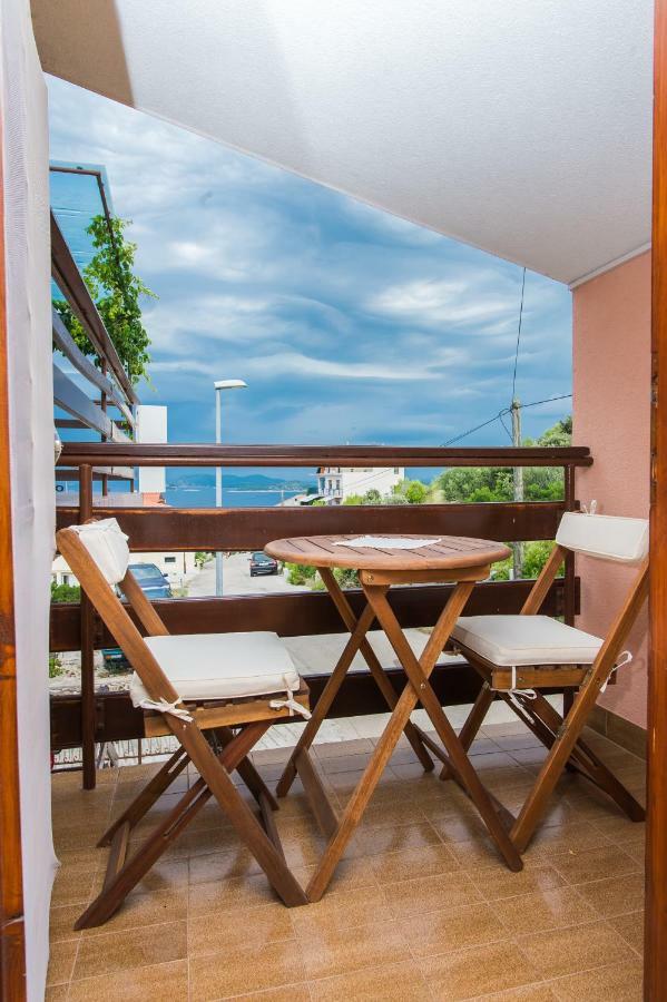 Seaview Apartment Marinov - Bilo, Primošten Buitenkant foto